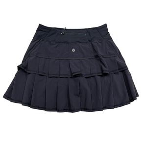 Lululemon Women Size 2 Tall Tennis Golf Skirt Run Pace Setter Ruffle Skort Black